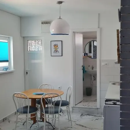 Apartmani Centar Seline Paklenica Zewnętrze zdjęcie