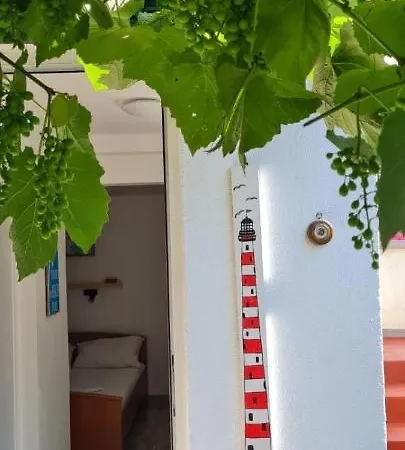 Apartmani Centar Seline Paklenica Zewnętrze zdjęcie