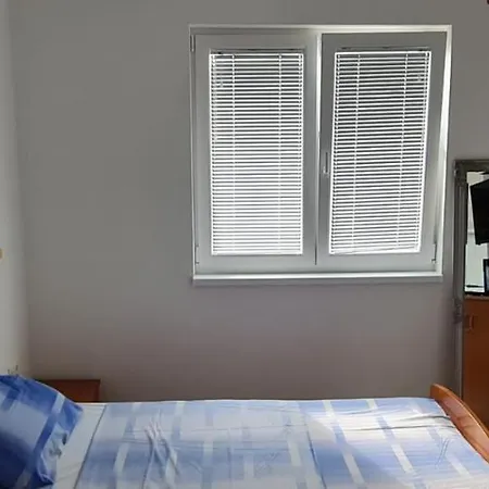 Apartmani Centar Seline Paklenica Zewnętrze zdjęcie